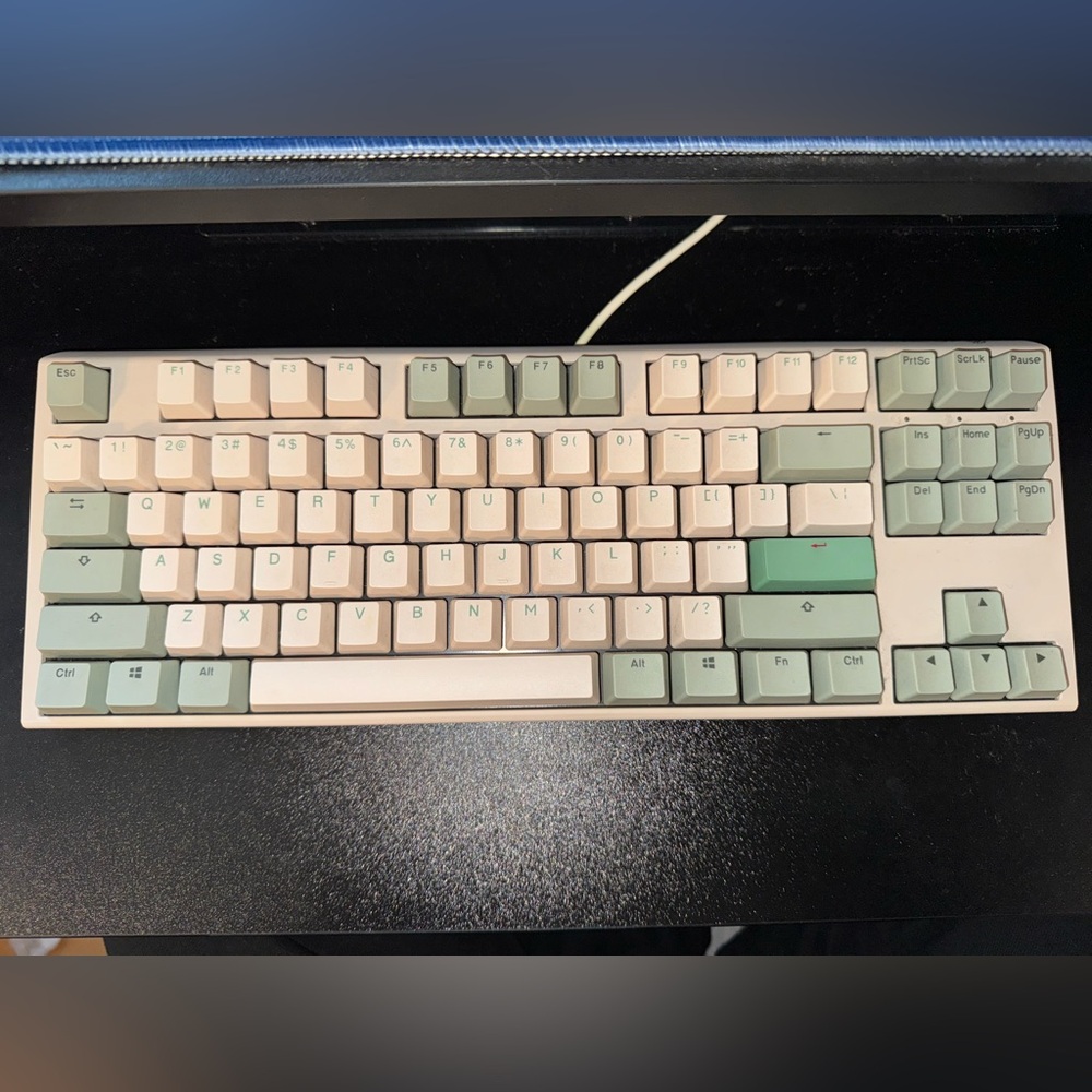 Green and Cream Keyboard -Ducky One III Matcha